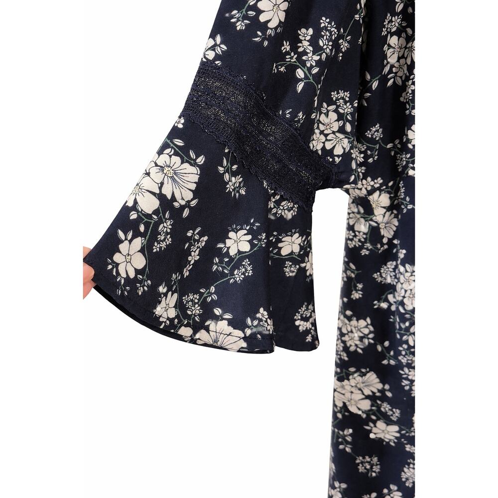 Womens Boho Cottagecore Blue Floral High Low Tunic Top Bell Sleeve Lace Trim - Picture 6 of 10